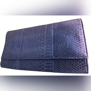 Chic Navy Textured Clutch